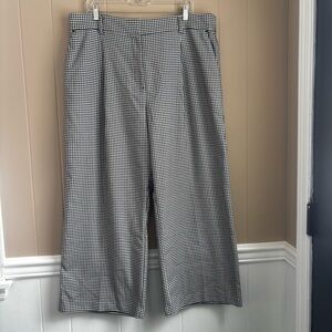 LOFT Women’s Houndstooth Black and White Cropped Wide-Leg Pants -Size 18P. NWOT